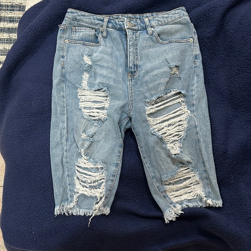 Women denim elongated short